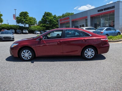 2015 Toyota CAMRY LE
