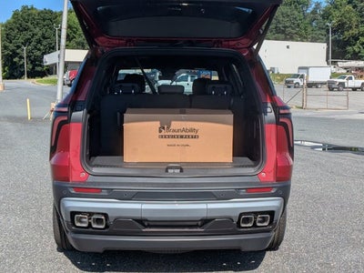 2026 Chevrolet Traverse FWD LT