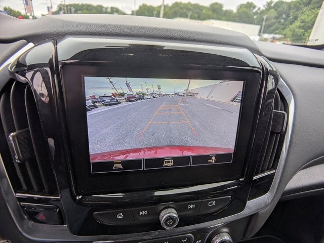 2023 Chevrolet Traverse LT Cloth - BraunAbility XI - Power In-Floor Ramp