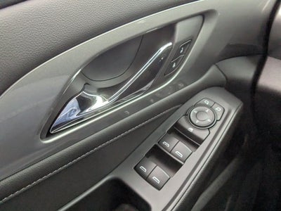 2023 Chevrolet Traverse LT Cloth - BraunAbility XI - Power In-Floor Ramp
