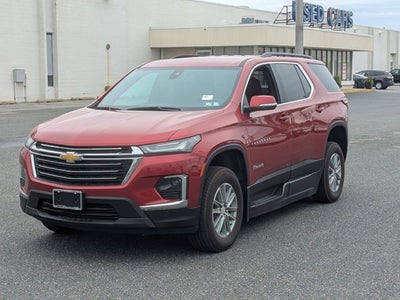 2023 Chevrolet Traverse LT Cloth - BraunAbility XI - Power In-Floor Ramp