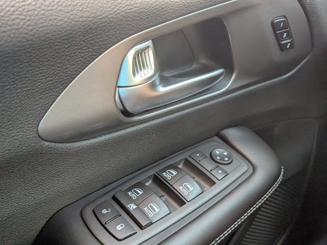 2026 Chrysler Pacifica Select Sport - [NEW]BraunAbility XT - Power Fold-Out Ramp