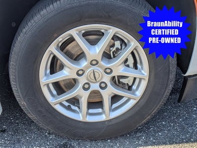 2024 Chrysler Pacifica Touring L - BraunAbility XT Power Fold-Out Ramp