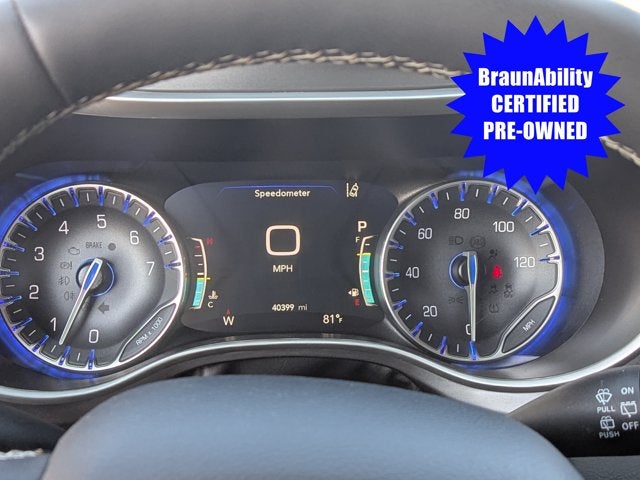2024 Chrysler Pacifica Touring L - BraunAbility XT Power Fold-Out Ramp