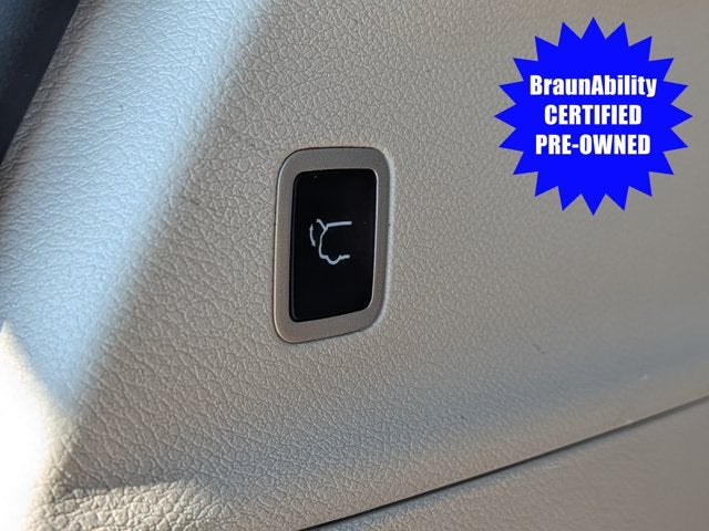 2024 Chrysler Pacifica Touring L - BraunAbility XT Power Fold-Out Ramp