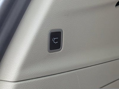 2024 Chrysler Pacifica Touring L - BraunAbility XI Power Infloor Ramp