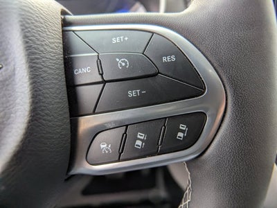 2024 Chrysler Pacifica Touring L - BraunAbility XI Power Infloor Ramp