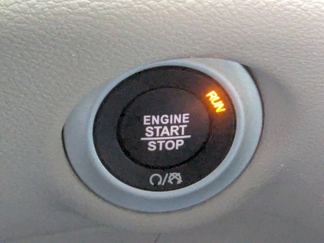 2024 Chrysler Pacifica Touring L - BraunAbility XI Power Infloor Ramp