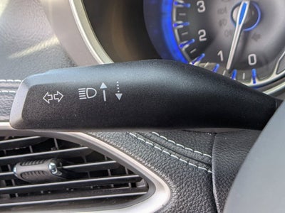 2025 Chrysler Pacifica Select - BraunAbility Manual Rear Entry - Wheelchair Accessible Conversion