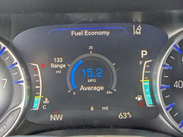 2025 Chrysler Pacifica Select - BraunAbility Manual Rear Entry - Wheelchair Accessible Conversion