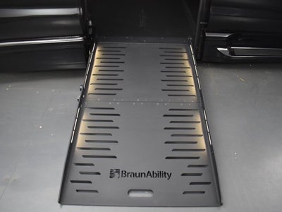 2025 Chrysler Pacifica Select - BraunAbility XT - Power Fold-Out Ramp