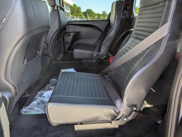 2026 Chrysler Voyager LX - Manual Rear Entry Wheelchair Conversion