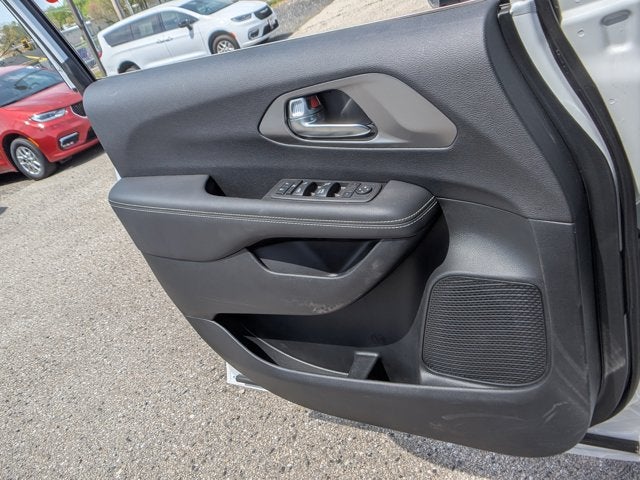 2025 Chrysler Voyager LX - BraunAbility Companion Van - Manual Fold-Out Ramp