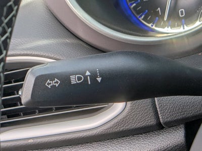 2025 Chrysler Voyager LX - BraunAbility Companion Van - Manual Fold-Out Ramp