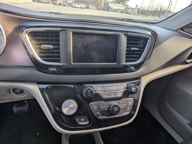 2022 Chrysler Voyager LX - Manual Rear Entry Wheelchair Conversion