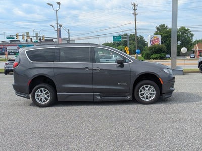 2021 Chrysler Voyager LXI - BraunAbility XT Power Fold-Out Ramp