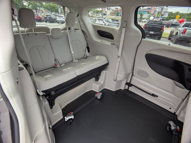 2021 Chrysler Voyager LXI - BraunAbility XT Power Fold-Out Ramp