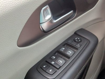 2021 Chrysler Voyager LXI - BraunAbility XT Power Fold-Out Ramp