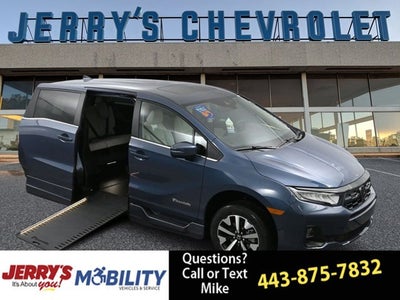 2026 Honda Odyssey EX-L - BraunAbility XI - Power In-Floor Ramp