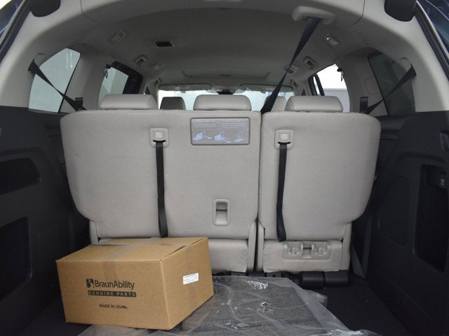 2026 Honda Odyssey EX-L - BraunAbility XI - Power In-Floor Ramp