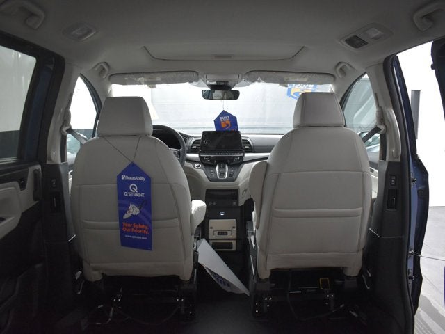 2026 Honda Odyssey EX-L - BraunAbility XI - Power In-Floor Ramp