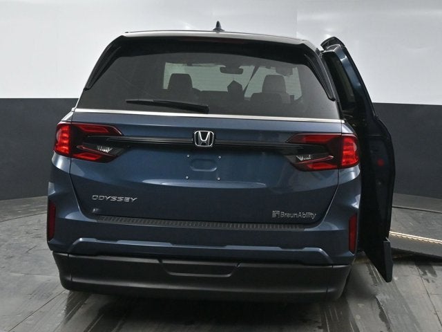 2026 Honda Odyssey EX-L - BraunAbility XI - Power In-Floor Ramp