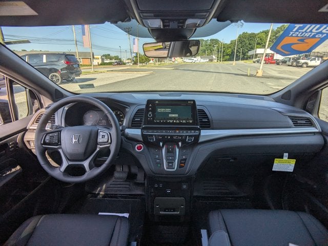 2026 Honda Odyssey Sport-L - [NEW] BraunAbility XI - Power In-floor Ramp