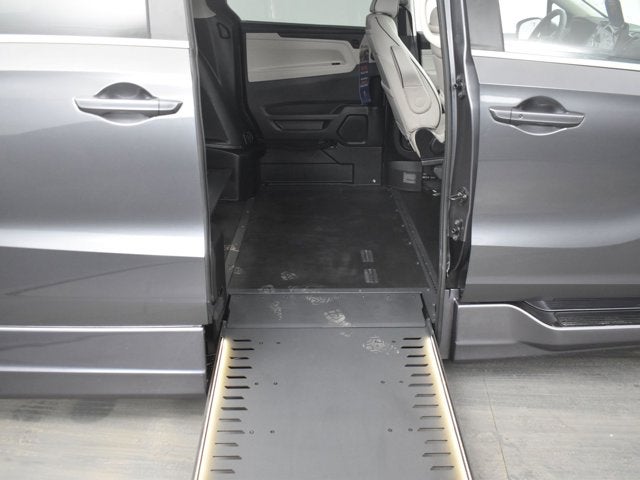 2026 Honda Odyssey Touring - BraunAbility XI Power Infloor Ramp