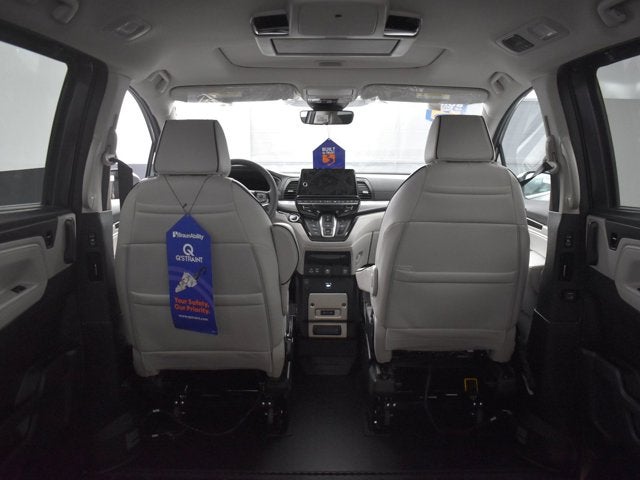 2026 Honda Odyssey Touring - BraunAbility XI Power Infloor Ramp