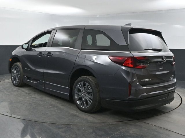 2026 Honda Odyssey Touring - BraunAbility XI Power Infloor Ramp