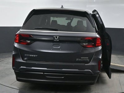 2026 Honda Odyssey Touring - BraunAbility XI Power Infloor Ramp