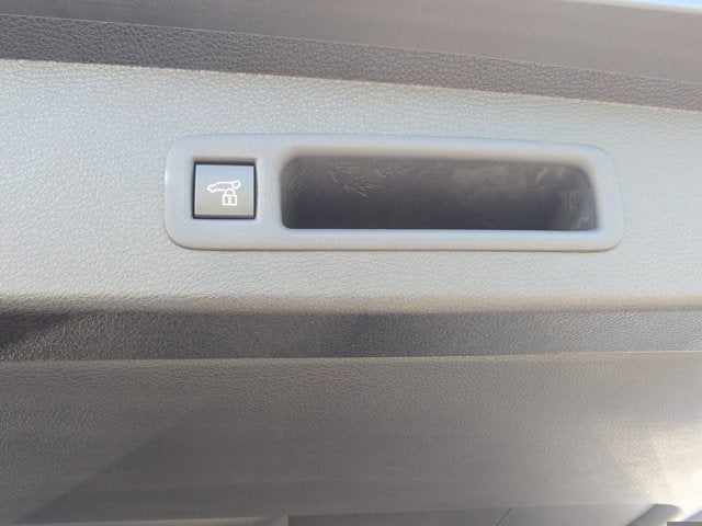 2025 Toyota Sienna XSE - BraunAbility XI - Power In-Floor Ramp