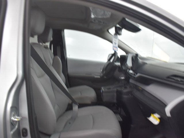 2025 Toyota Sienna XLE - BraunAbility XT - Power Fold-Out Ramp