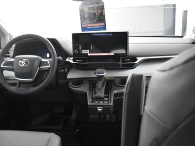 2025 Toyota Sienna XLE - BraunAbility XT - Power Fold-Out Ramp