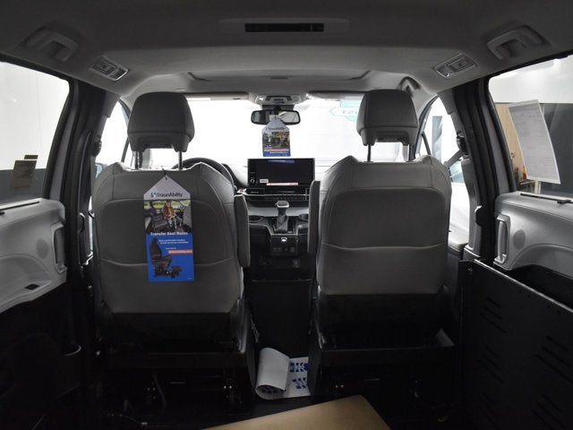 2025 Toyota Sienna XLE - BraunAbility XT - Power Fold-Out Ramp