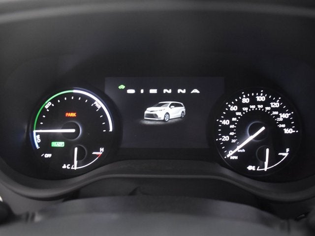 2025 Toyota Sienna XLE - BraunAbility XT - Power Fold-Out Ramp