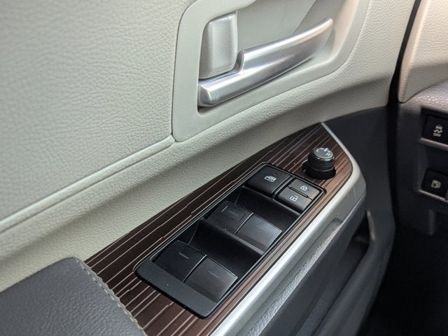 2024 Toyota Sienna XLE - BraunAbility XT - Power Fold-Out Ramp