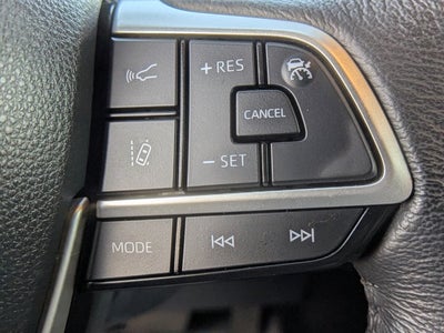 2024 Toyota Sienna XLE - BraunAbility XT - Power Fold-Out Ramp