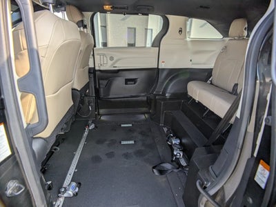 2024 Toyota Sienna XLE AWD[Pre-Owned] VMI NorthStar Power InFloor Ramp