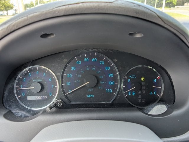 2010 Toyota Sienna CE - BraunAbility Rampvan, Power Fold Out
