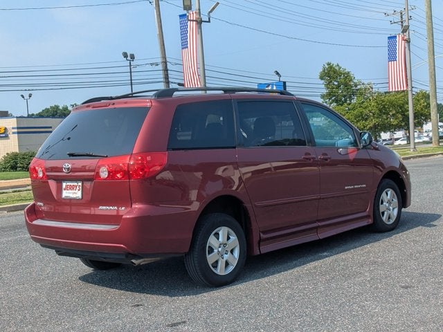 2010 Toyota Sienna CE - BraunAbility Rampvan, Power Fold Out