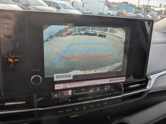 2025 Toyota Sienna LE - BraunAbility XT - Power Fold-Out Ramp