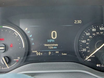 2025 Toyota Sienna LE - BraunAbility XT - Power Fold-Out Ramp