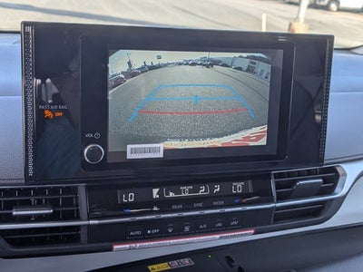 2026 Toyota Sienna LE - [NEW] BraunAbility XT - Power Fold-Out Ramp