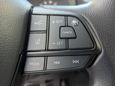 2026 Toyota Sienna LE - [NEW] BraunAbility XT - Power Fold-Out Ramp