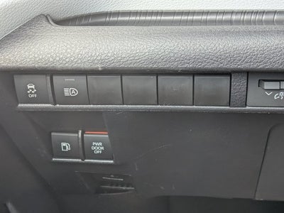 2026 Toyota Sienna LE - [NEW] BraunAbility XT - Power Fold-Out Ramp