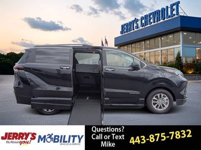 2026 Toyota Sienna XLE - [NEW] Vantage Mobility (VMI) Northstar E, Manual InFloor Conversion